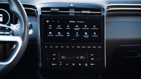 Hyundai Tucson IV (2020-2025) POLSKIE MENU, MAPY, SYNTEZA RADIOWA Hyundai Tucson IV (2020-2025) POLSKIE MENU, MAPY, SYNTEZA RADIOWA