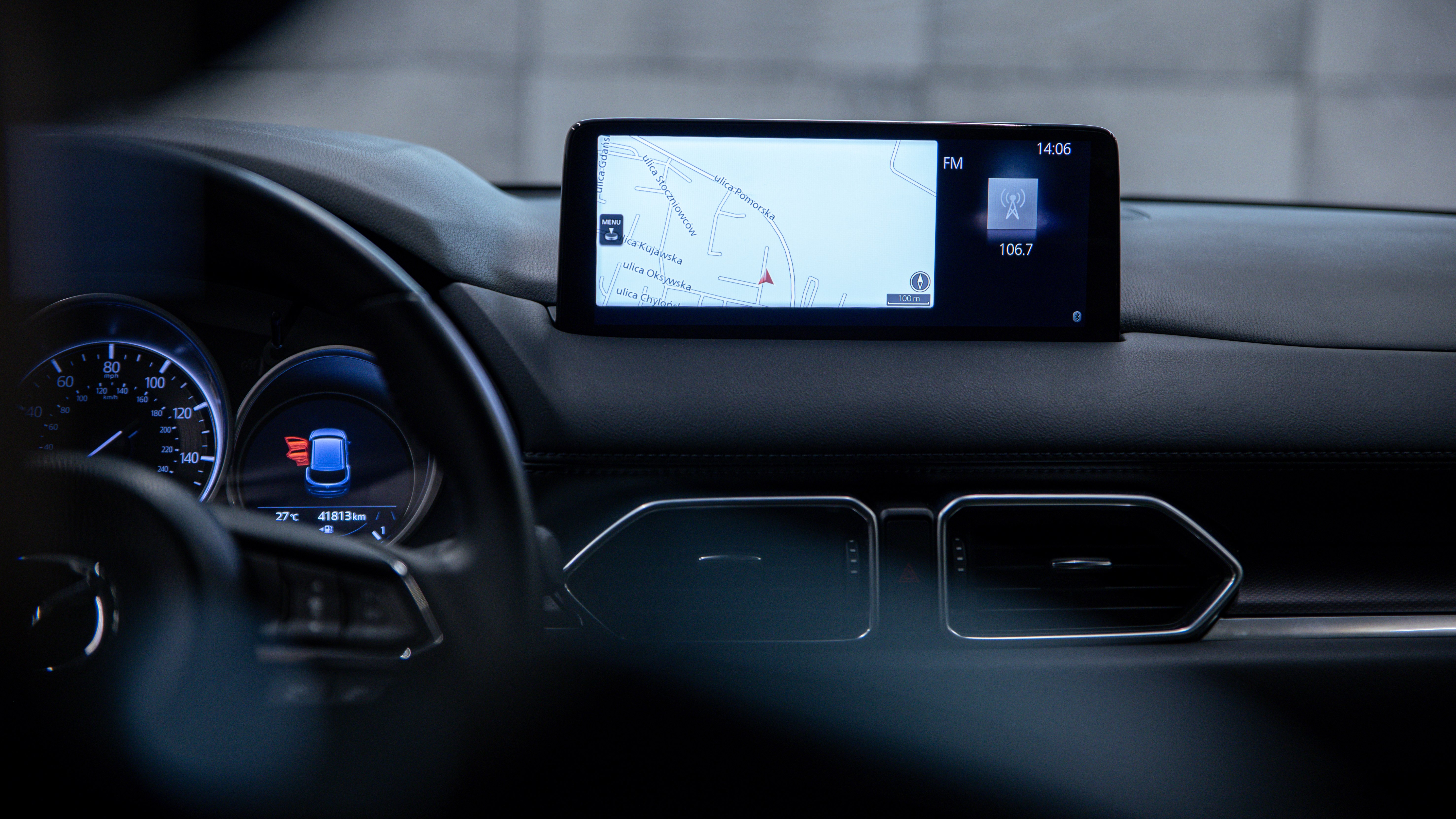 mazda stacje radiowe