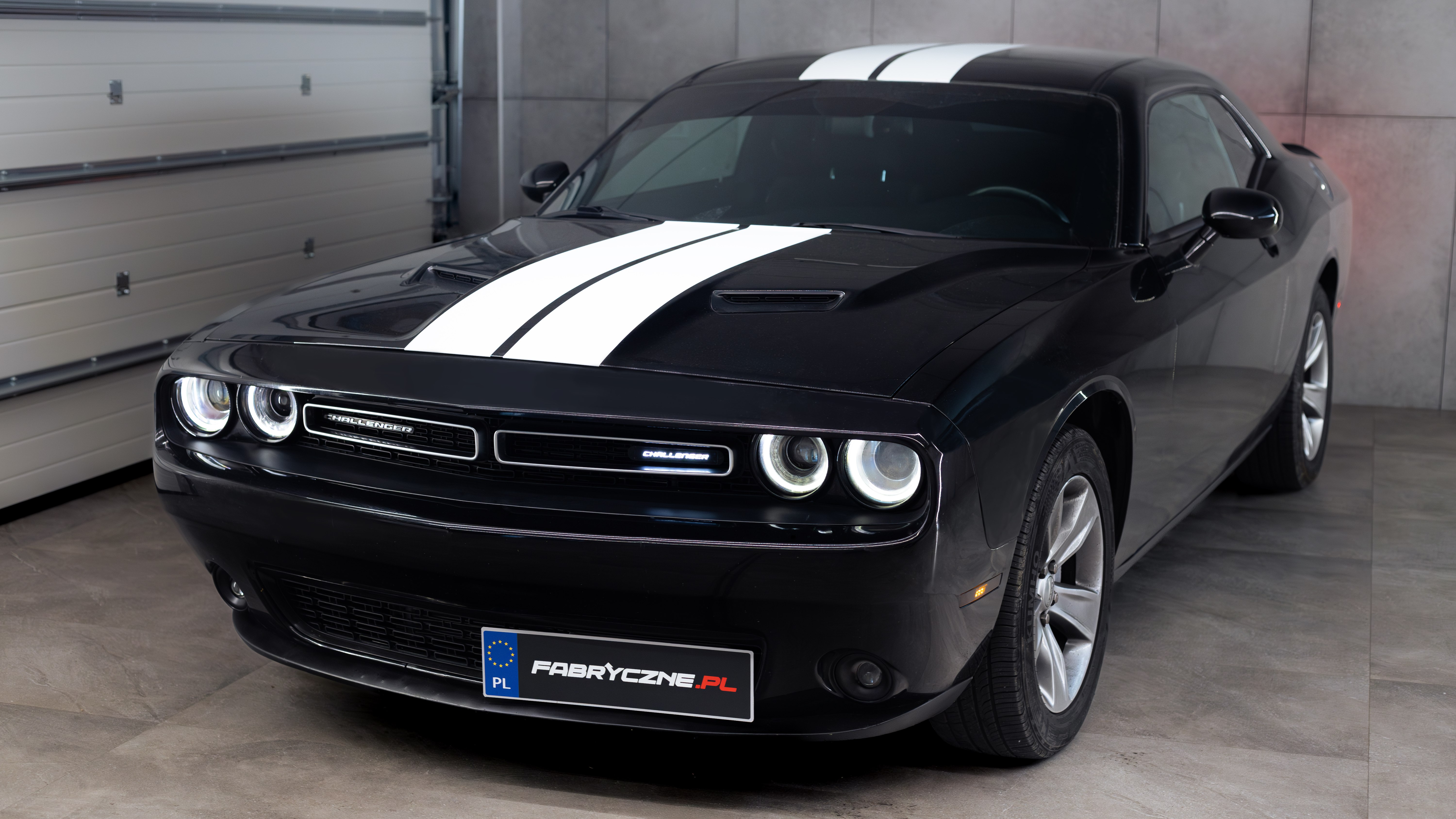 dodge challenger