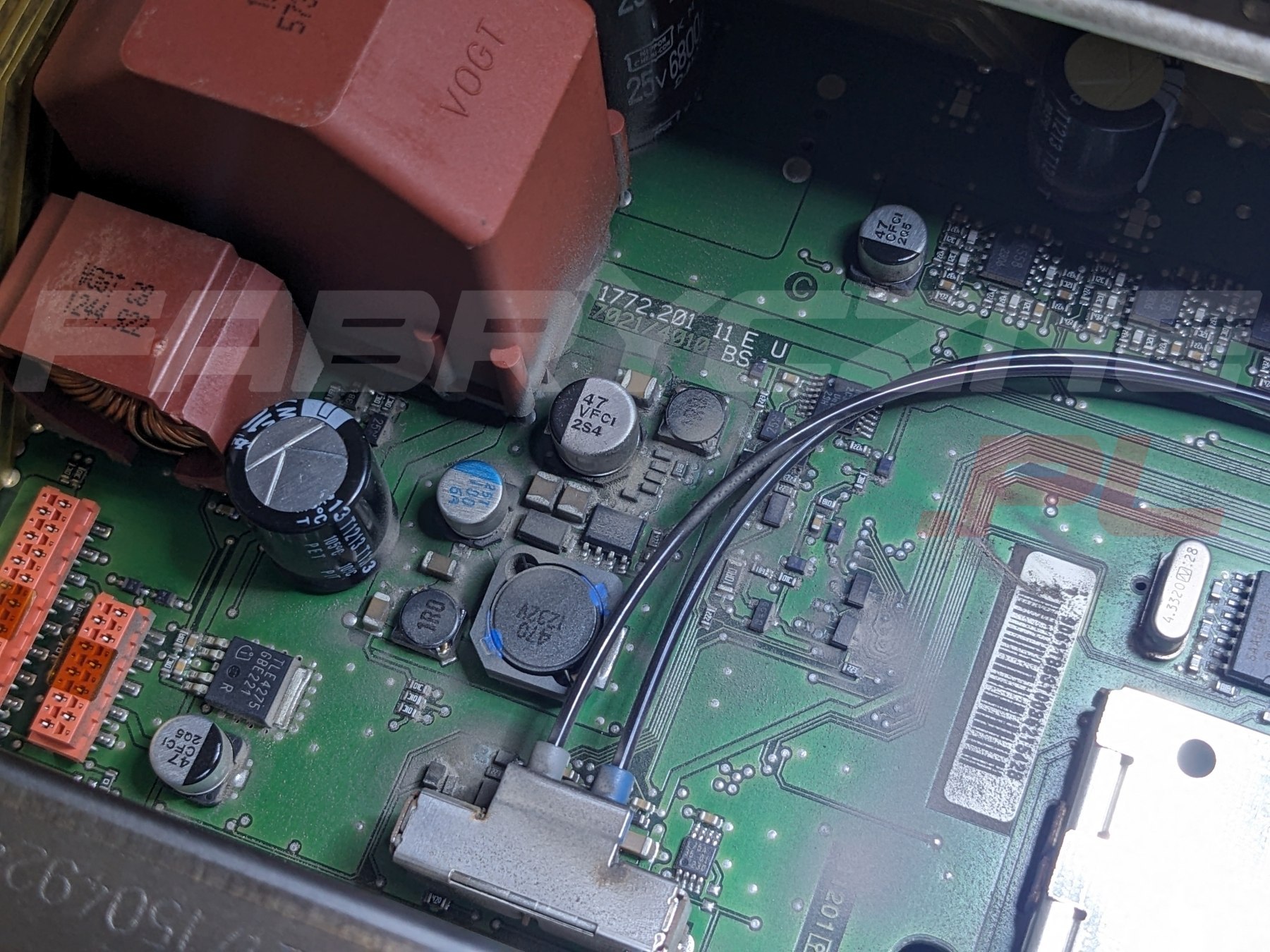 uszkodzony wzmacniacz mercedes